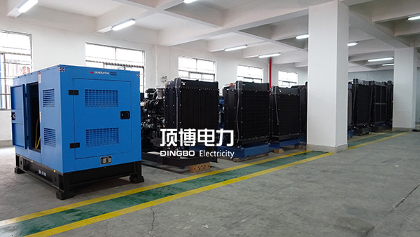 開放式和靜音式發(fā)電機(jī)組有哪些區(qū)別？為什么選擇靜音型柴油發(fā)電機(jī)組？