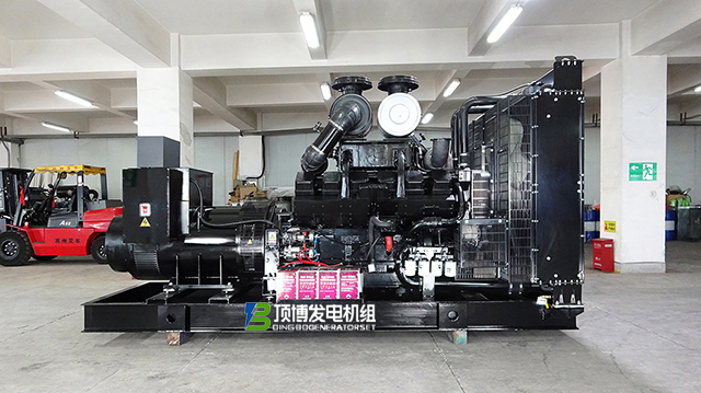 電池維護不可忽視：康明斯柴油發電機組啟動電池保養秘籍